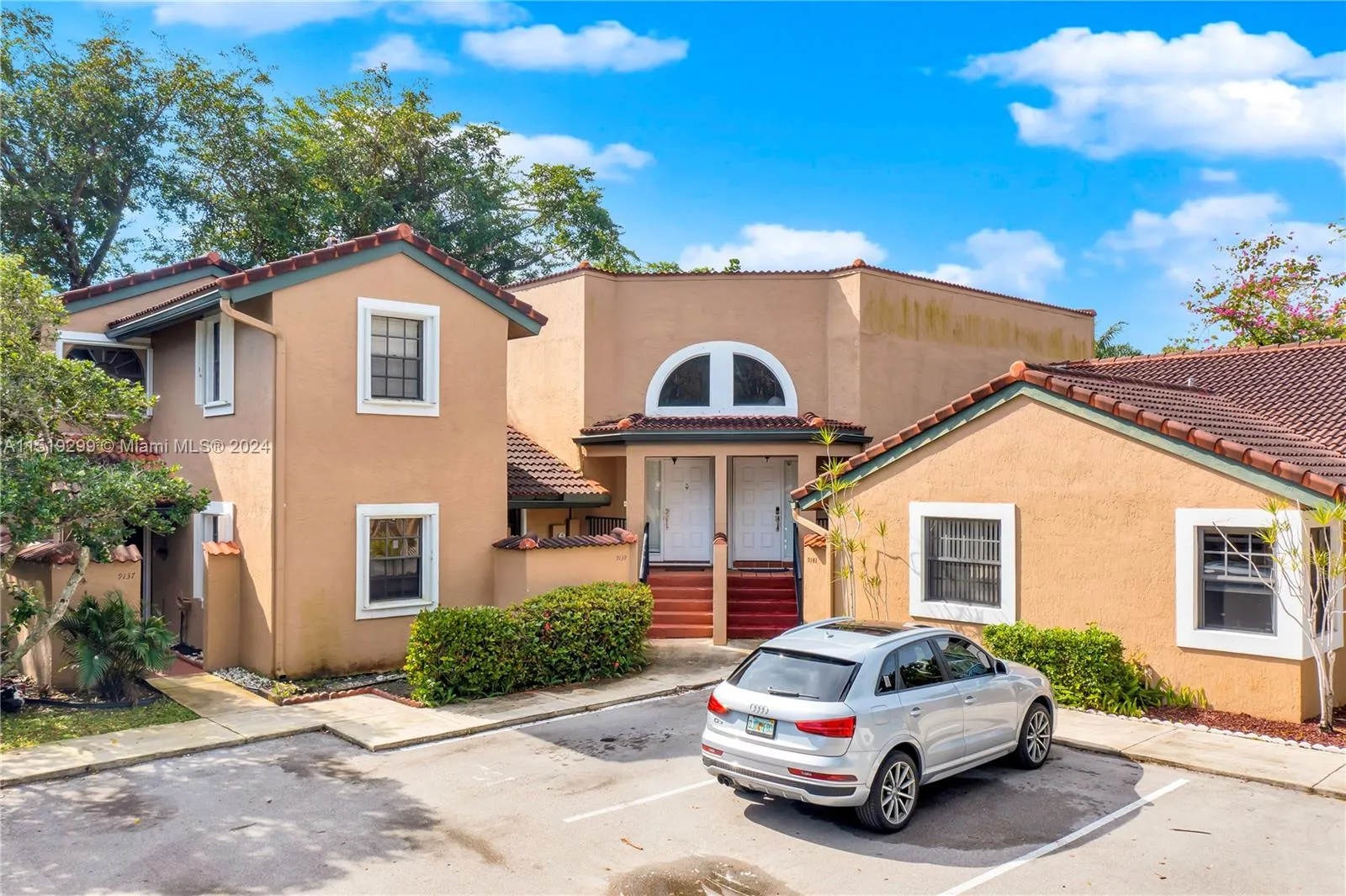 9139 W Sunrise Blvd, Plantation
