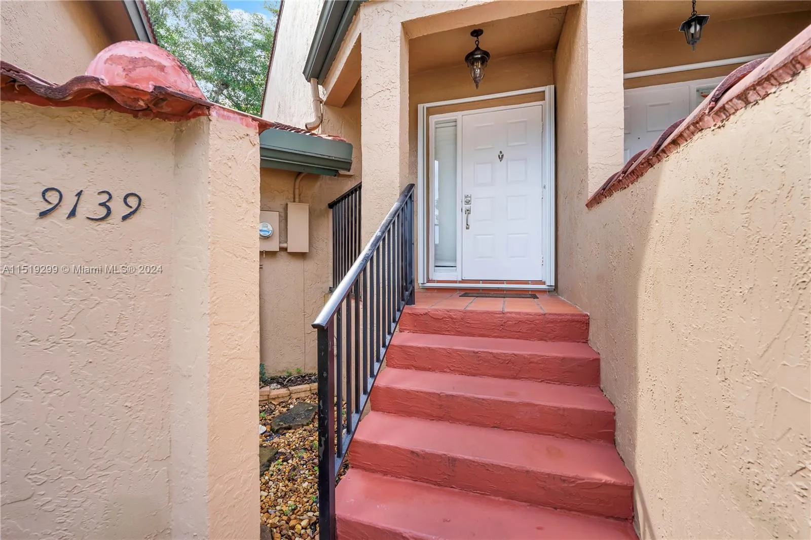 9139 W Sunrise Blvd