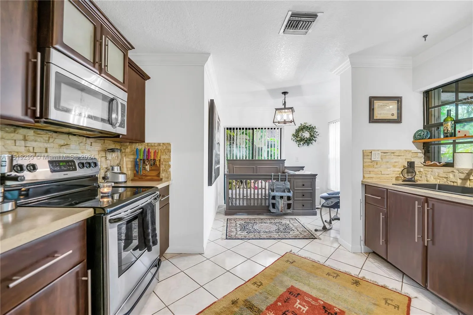 9139 W Sunrise Blvd