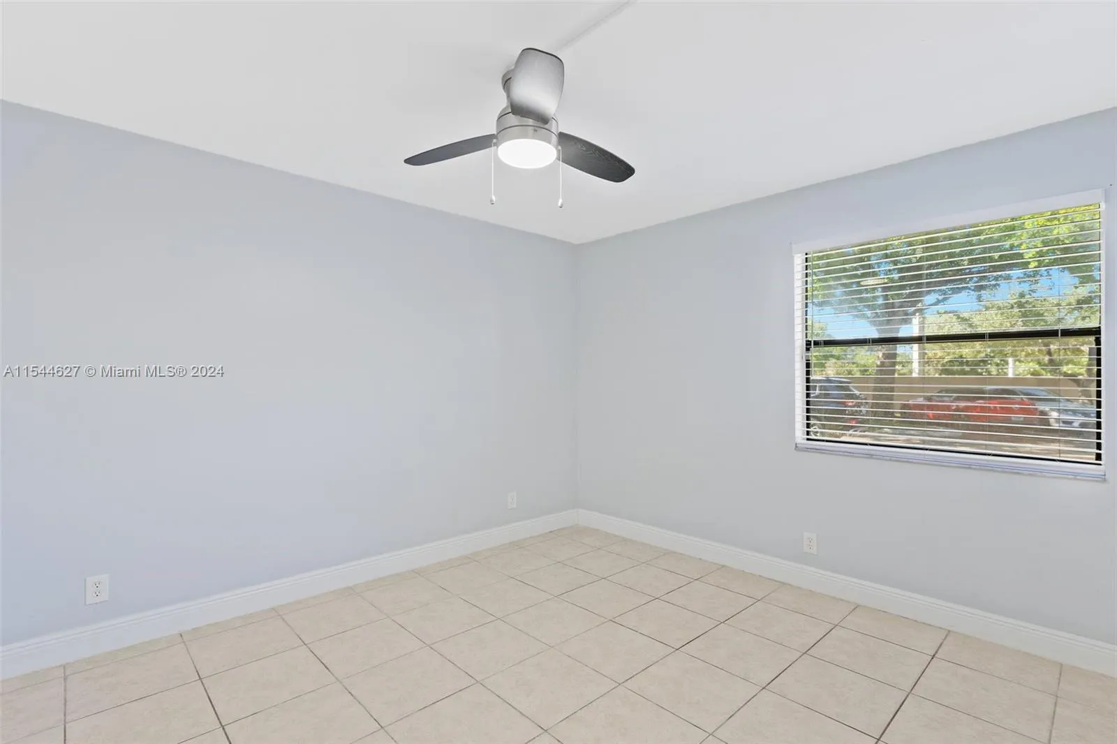 11446 NW 10th St # 11446