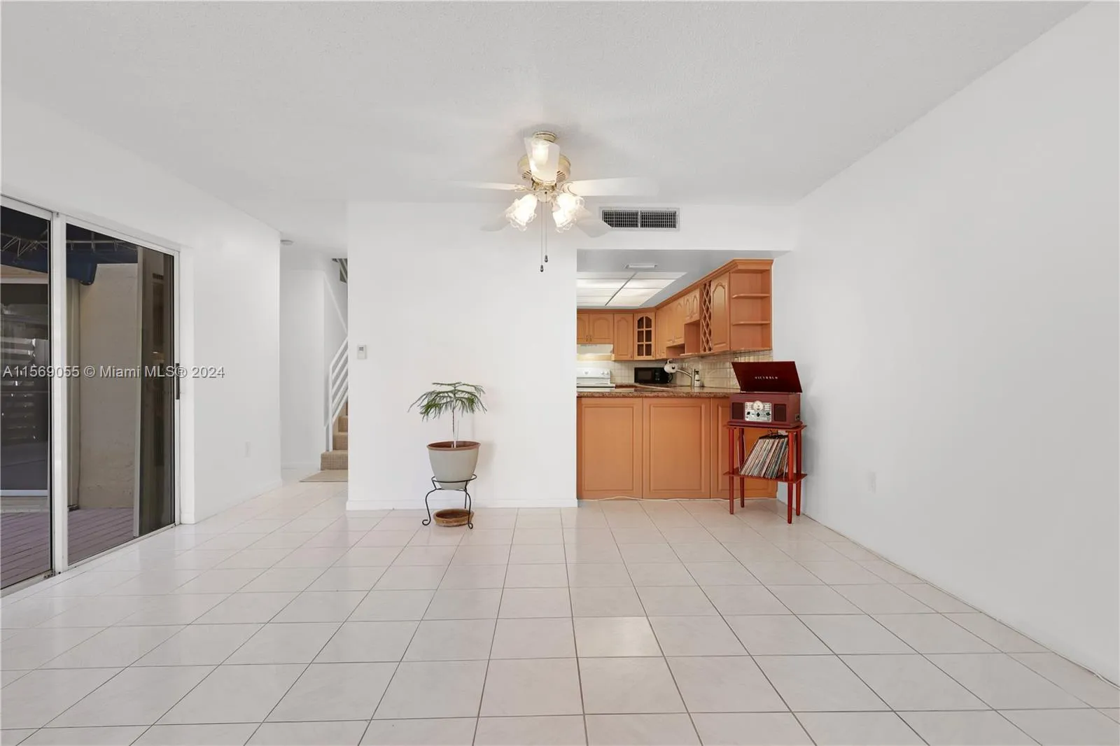 596 NW 97th Ave