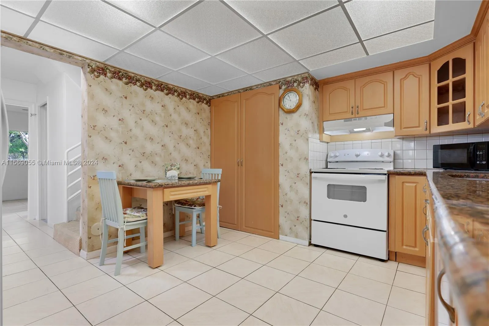 596 NW 97th Ave