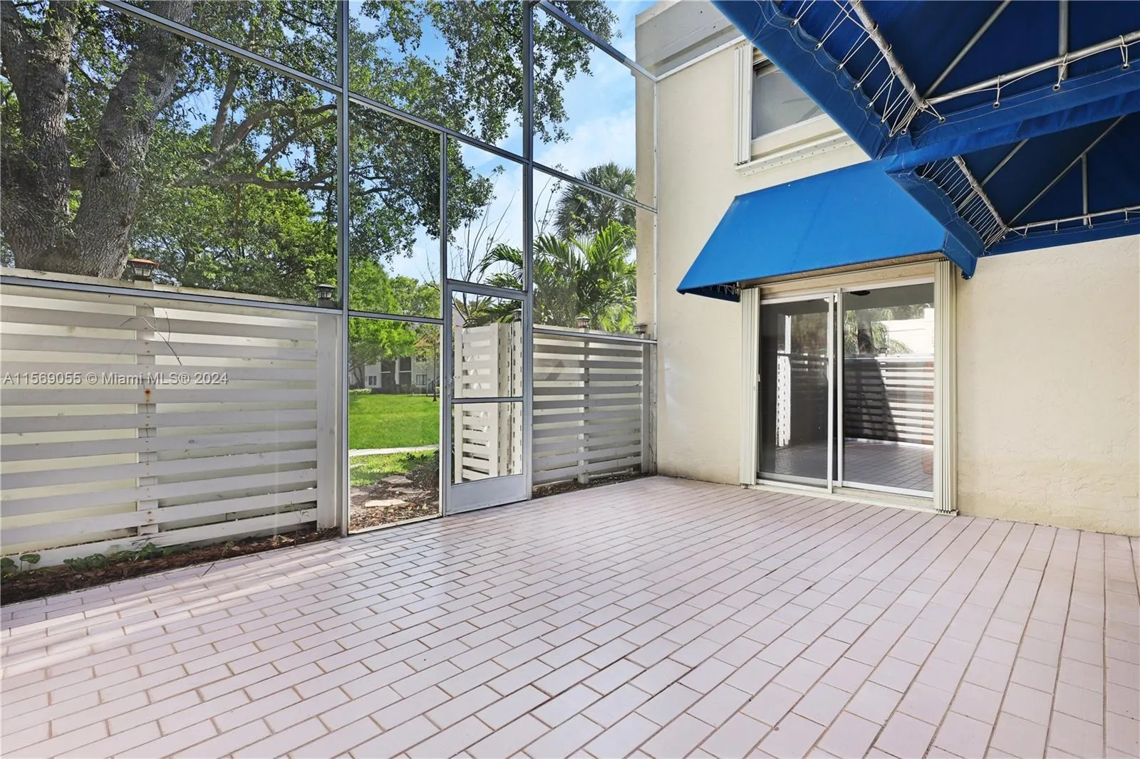 596 NW 97th Ave