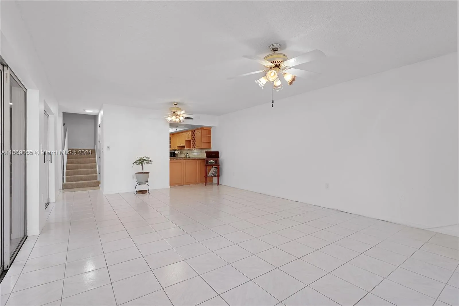 596 NW 97th Ave