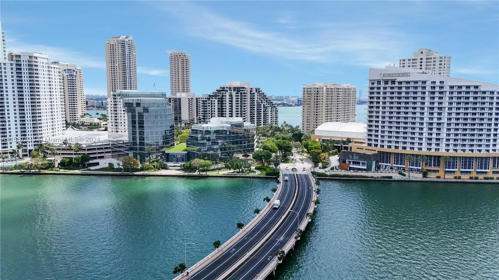 801 Brickell Bay Dr # 1070