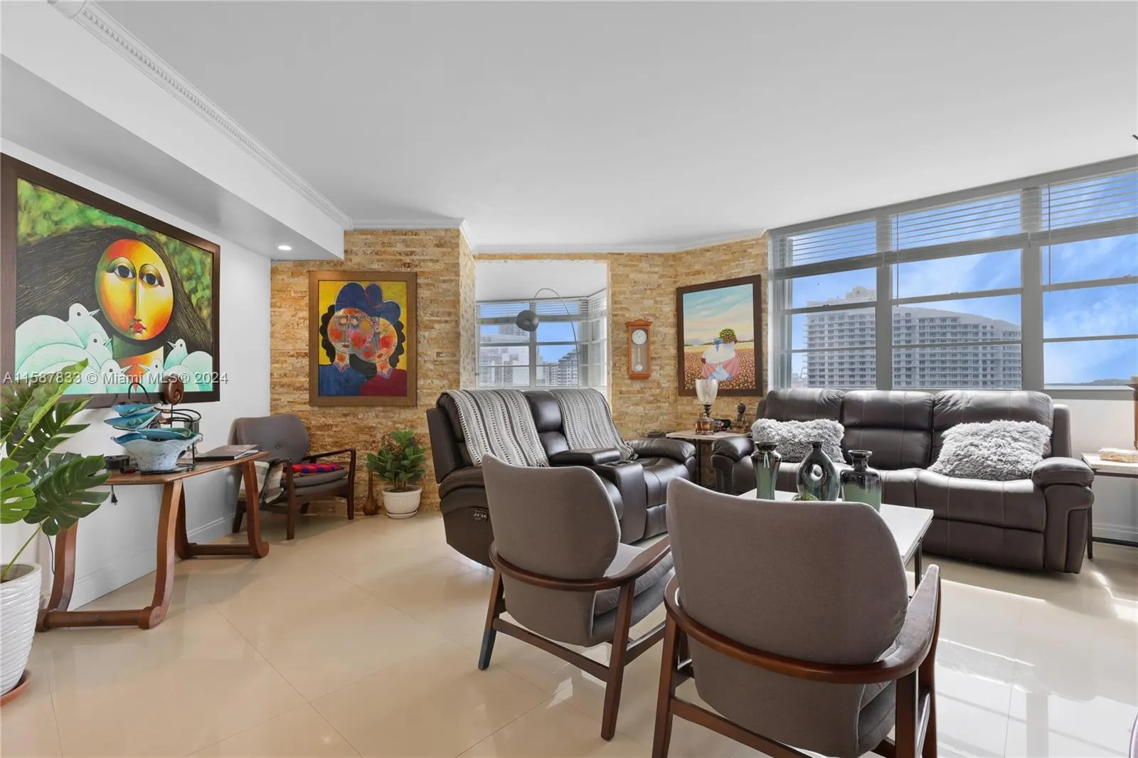 801 Brickell Bay Dr # 1070