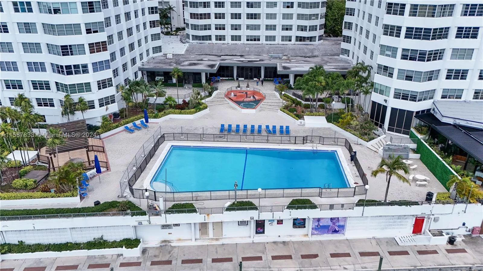 801 Brickell Bay Dr # 1070