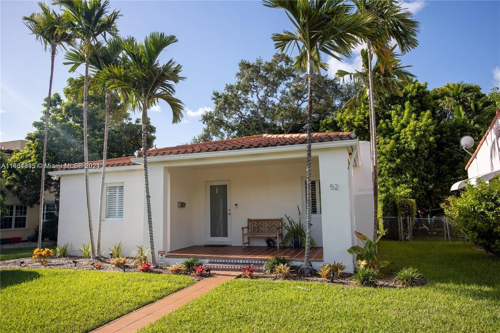 52 Montilla Ave # 52, Coral Gables