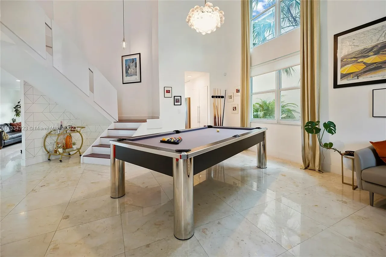 1213 NW 167th Avenue, Pembroke Pines