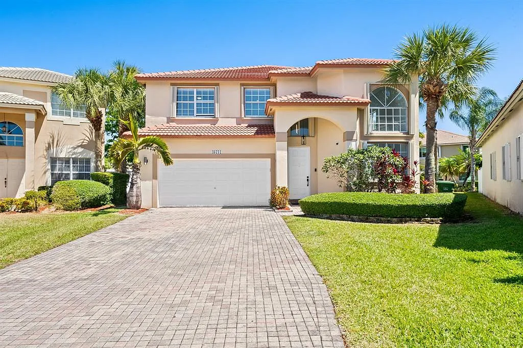 16731 NW 13th Street, Pembroke Pines