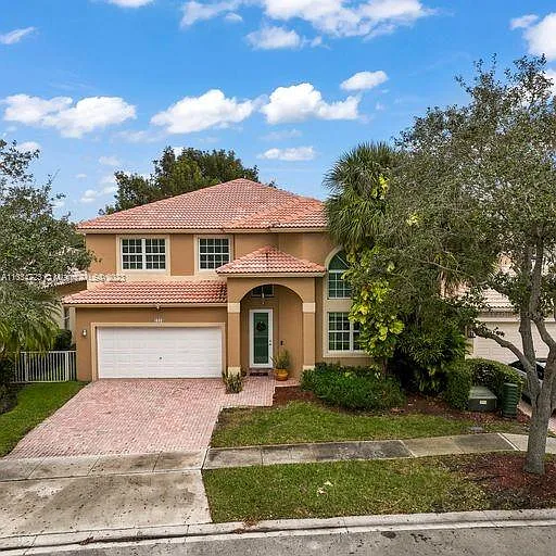 1213 NW 167th Ave
